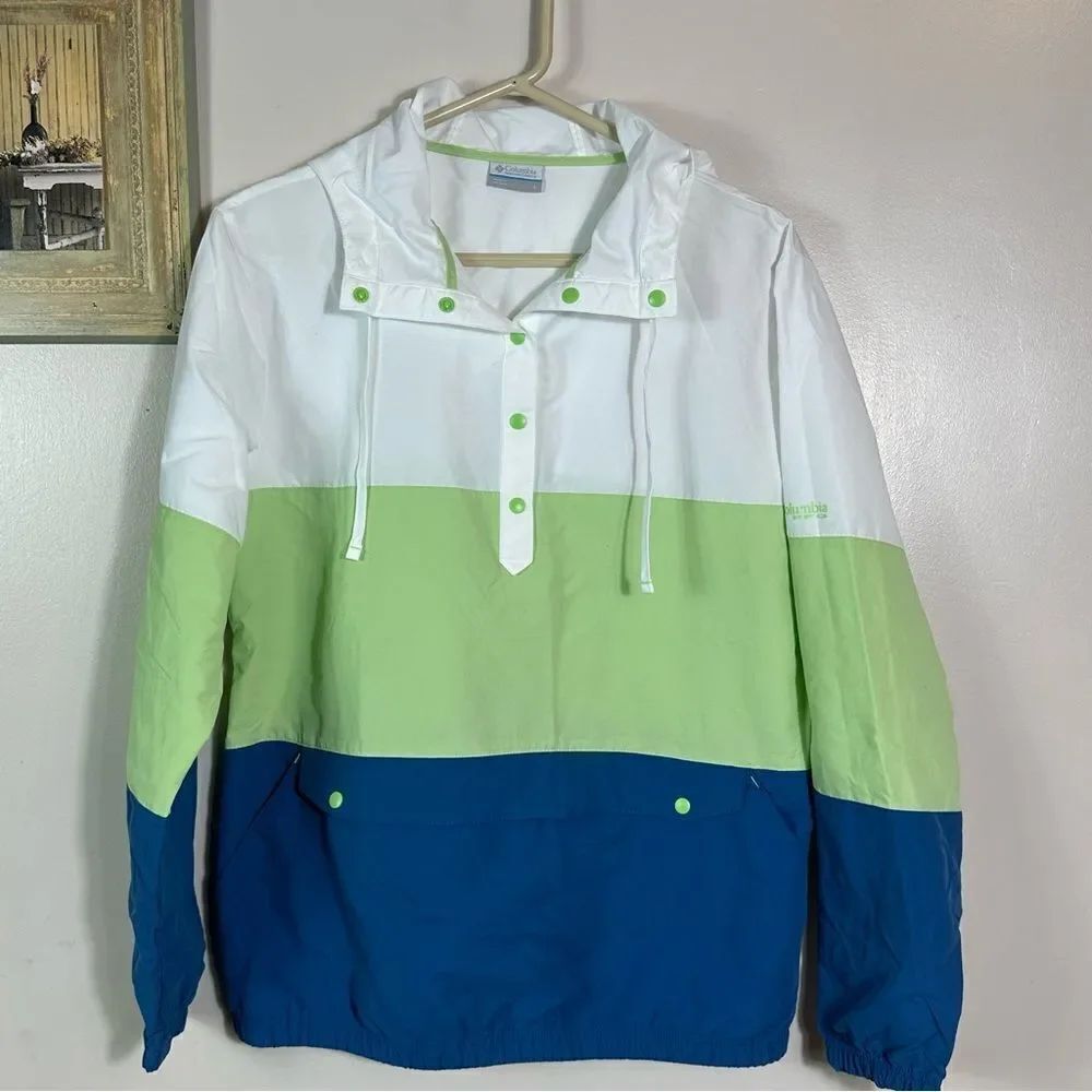 Columbia White, Green, and Blue Women's Jacket